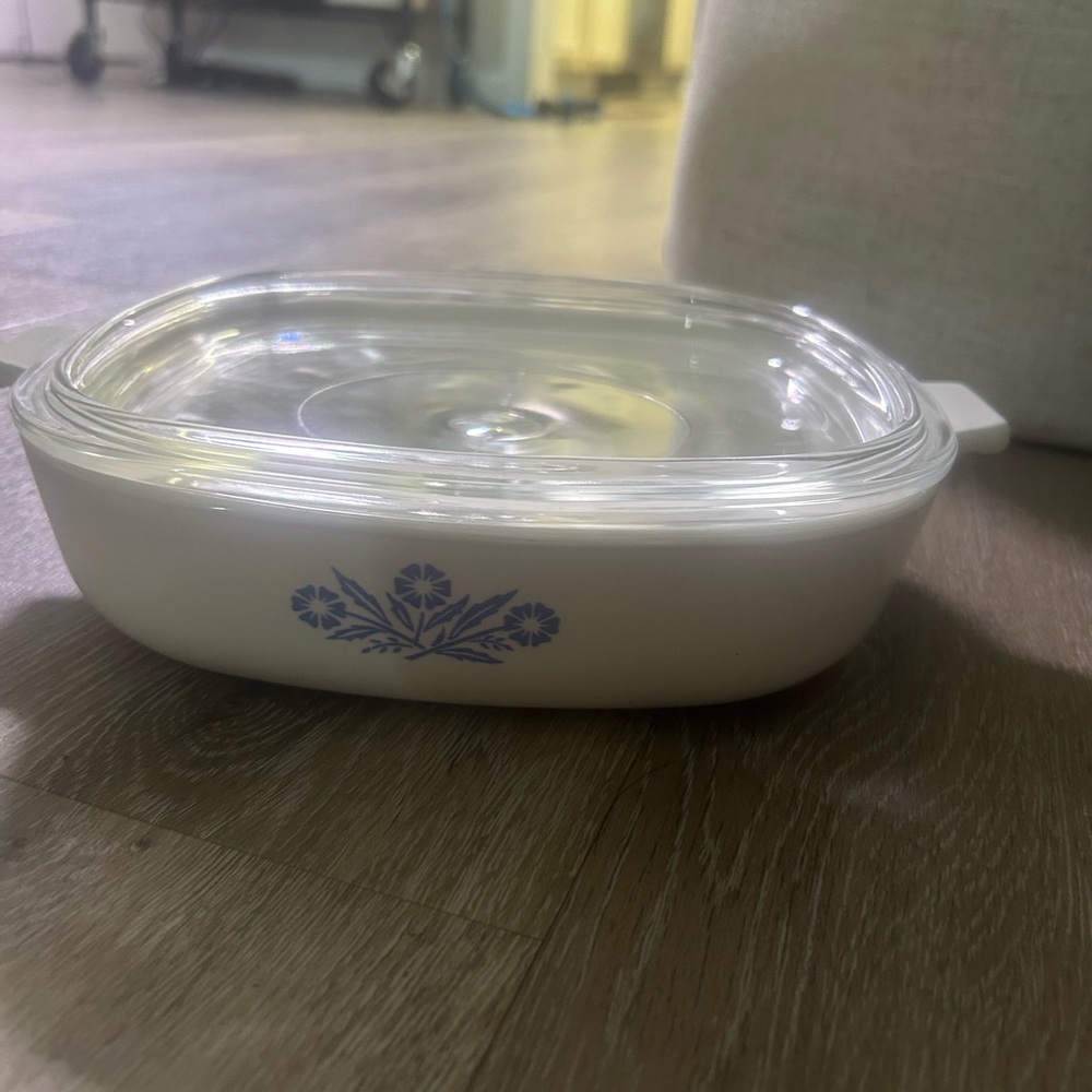 Corningware Blue Corn Flower Dish